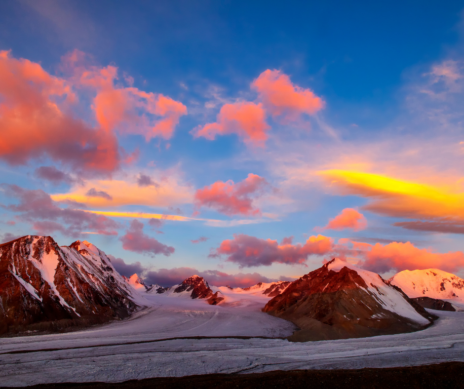 Spectacular landscapes while on Snow Leopard Safari