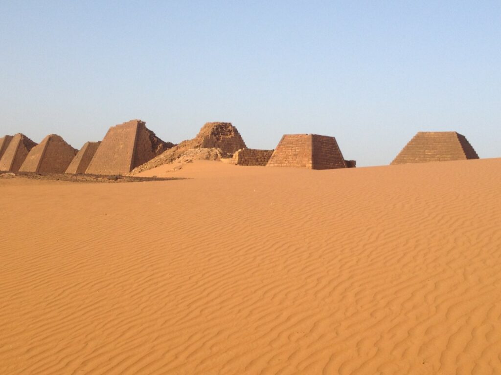 Meroe Pyramids, Empty site