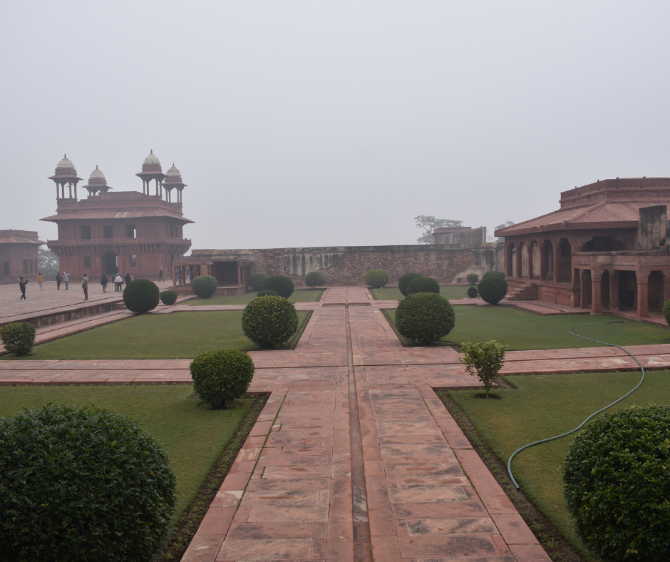 Fatehpur Sikri gardens
