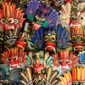 What to see in Sri Lanka - Masks